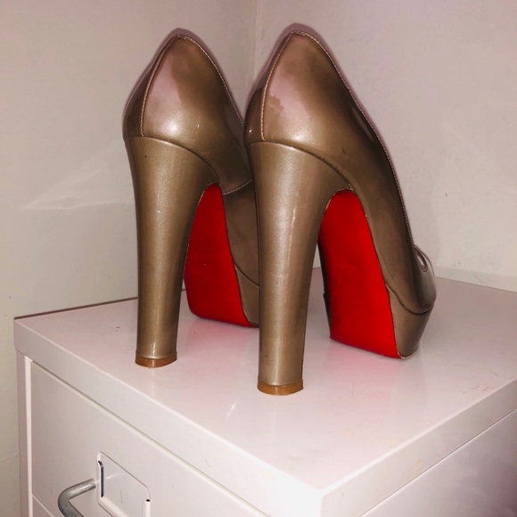 Peep toe Christian Louboutins - Picture 8 of 8